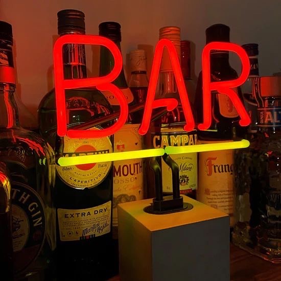 “BAR” Neon light