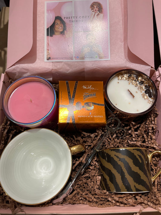 Feminine Lux Cozy Box